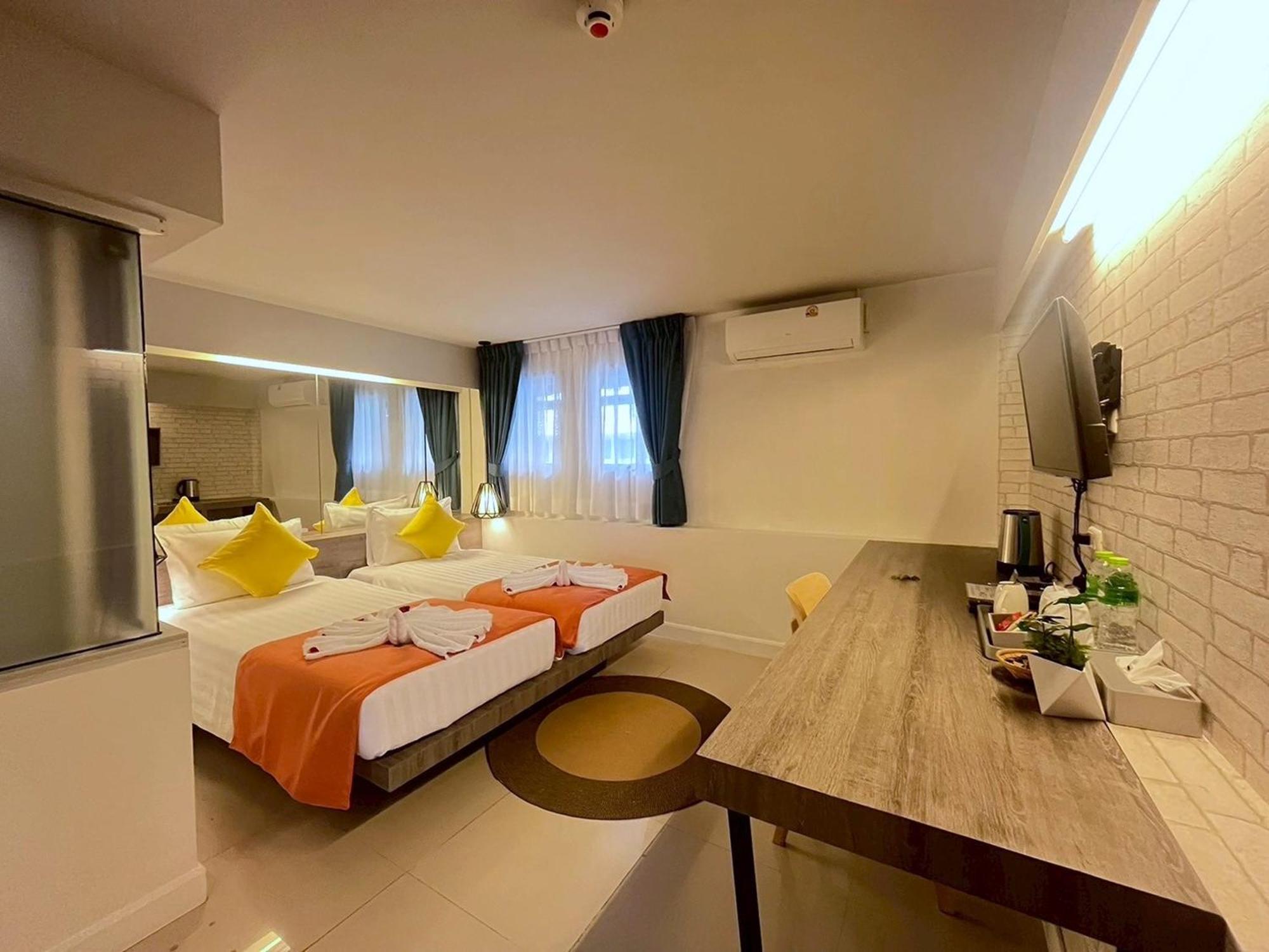 Silla Loft Hotell Patong