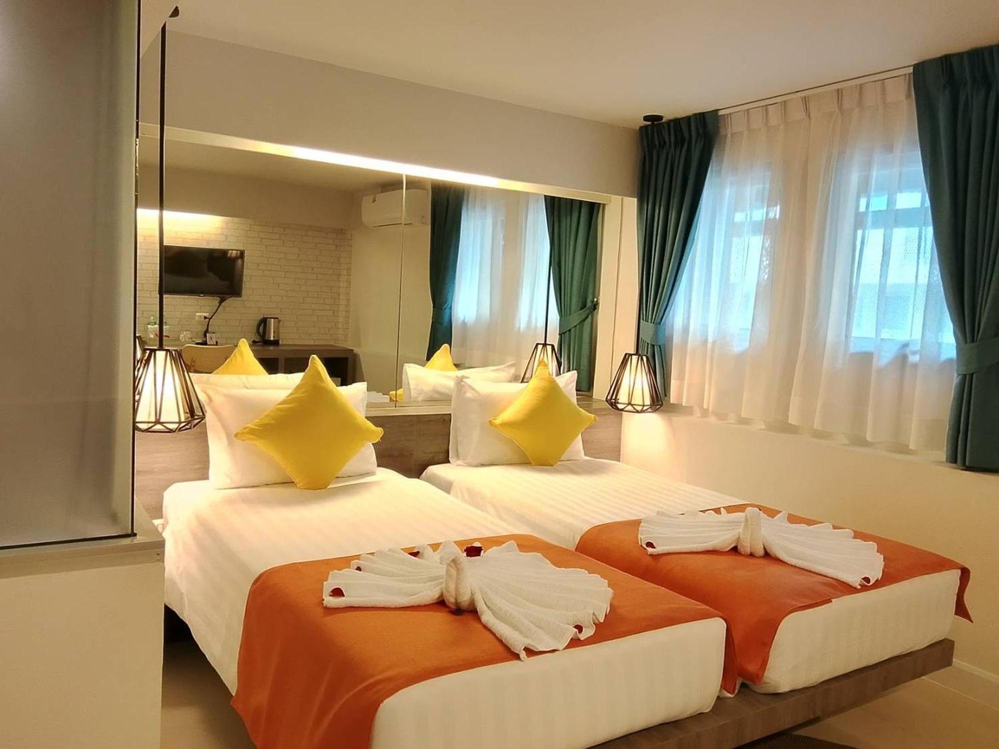 Hotell Silla Loft Patong
