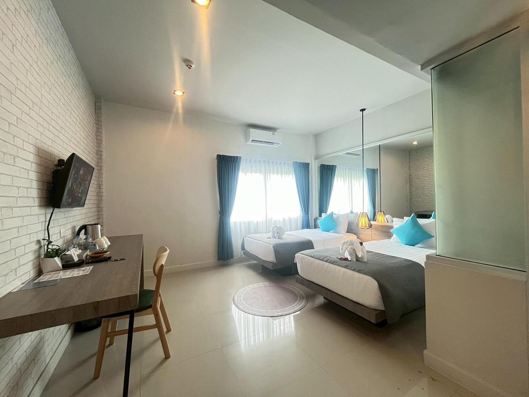 Hotell Silla Loft Patong